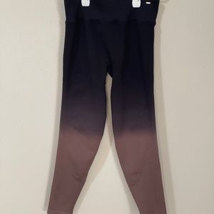 VS PINK Active Ribbed Ombré leggings Large